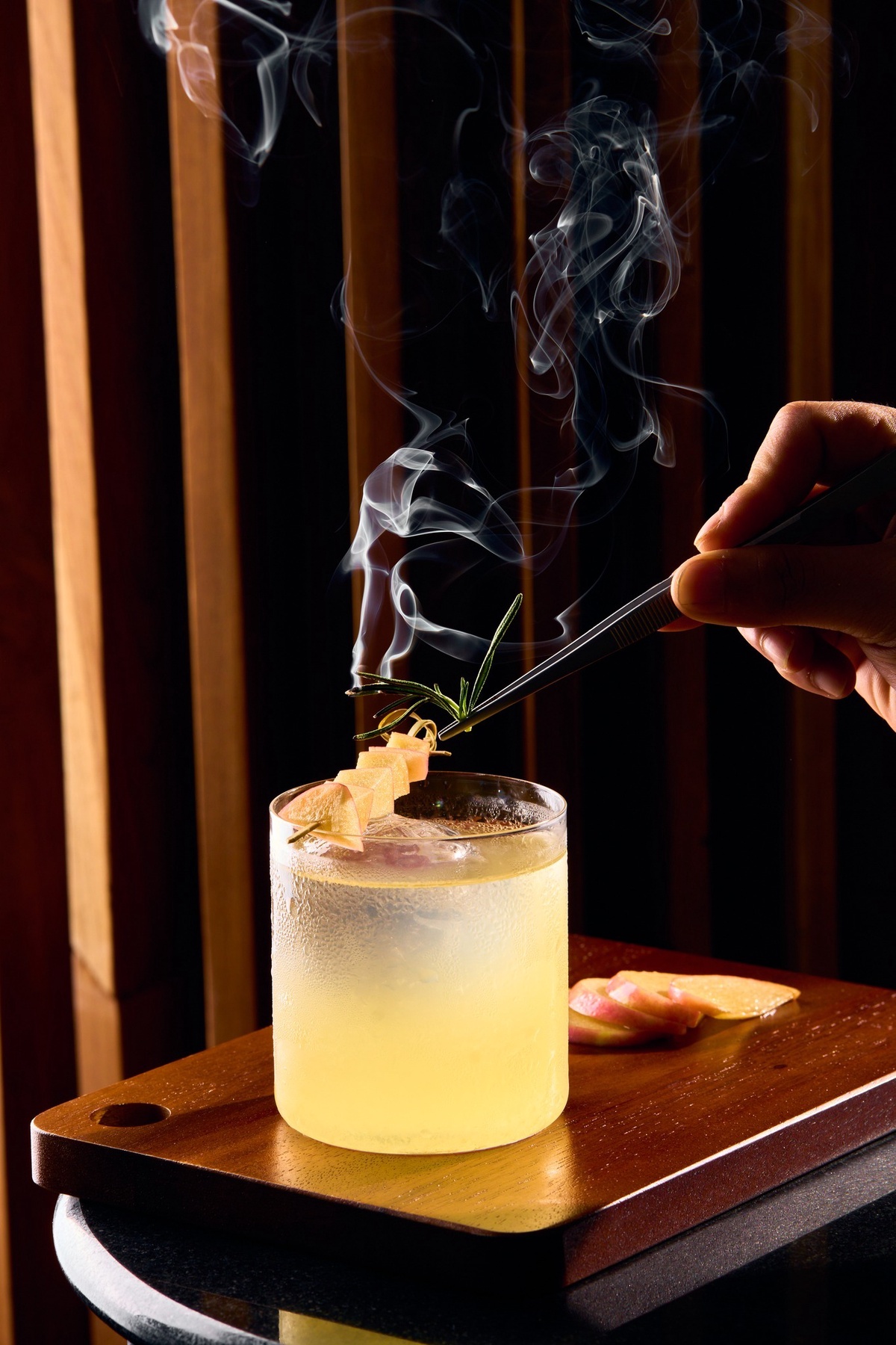 ค่ำคืนนี้ที่ Machue – จิบค็อกเทล ท่ามกลางบรรยากาศที่มีเสน่ห์ไม่เหมือนใคร 🍸✨